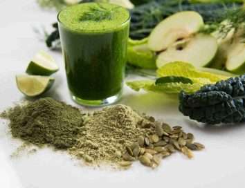 Green Juices vs. Green Poeders